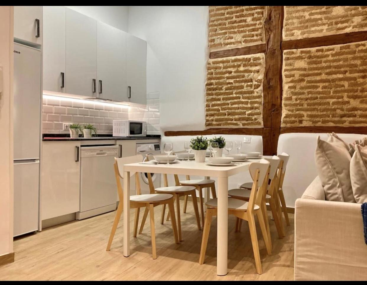 Encantador Apartamento De 39M2 En El Centro De Мадрид Екстер'єр фото